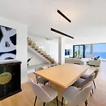 Ocean Villa Bantry Bay - Private Pool, Sea View, Newly Refurb