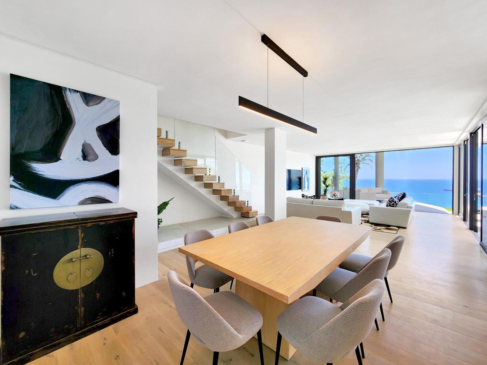 Ocean Bantry Bay - Private Pool, Sea View, Newly Refurb * Cape Town